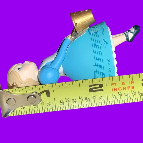 Hallmark Twelve Days of Christmas Eight Maids A Milking #8 Ornament 2018 - Picture 9 of 10